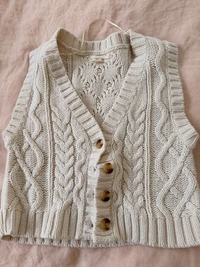 La Hearts Cream Cable Knit Button Front Vest